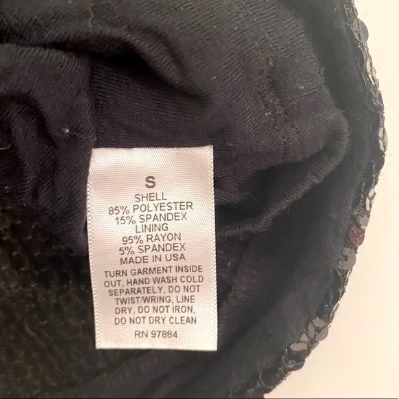 TART black sequin skirt - Picture 5 of 5